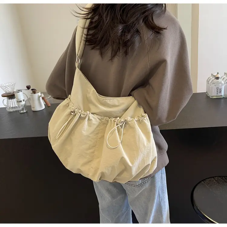 Korean Style Grey Nylon Shoulder Bag Large Capacity — feature 39