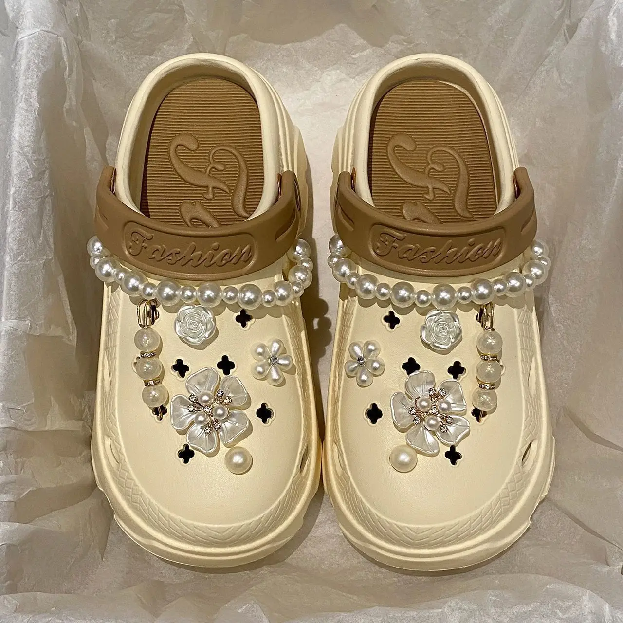 Women's Pink Pearl-Decorated Thick Sandals