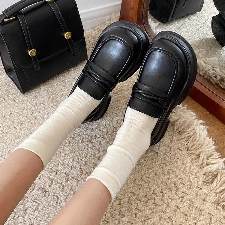 Black Retro British Style Women's Leather Shoes 2024 - Image 5
