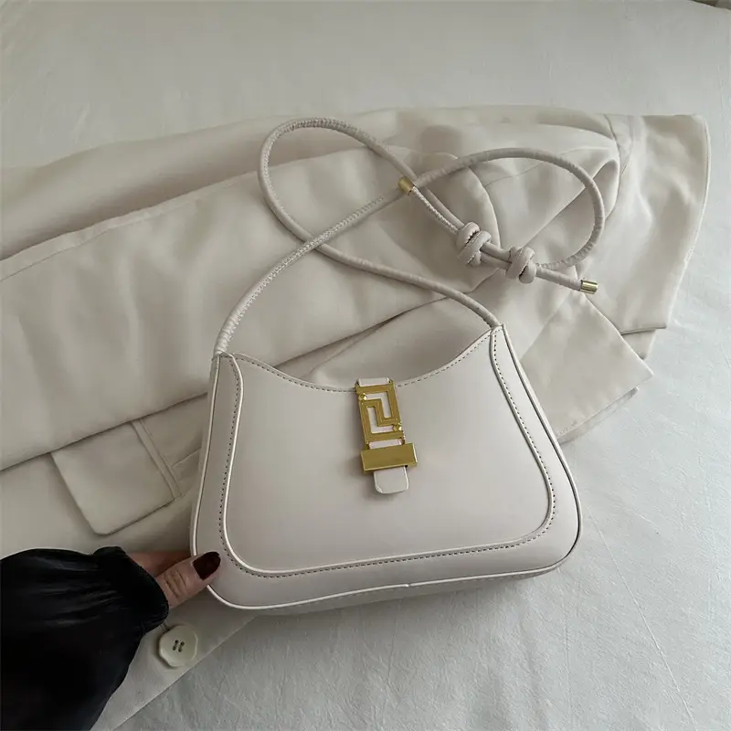 Vintage Women's Shoulder Bag with Gold Clasp 2026