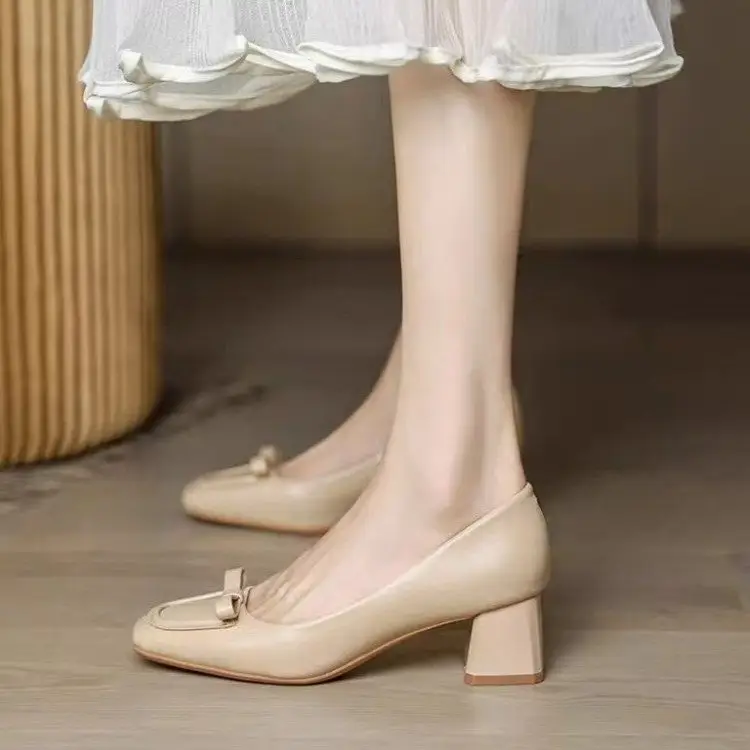 Women's Square Toe Heel Shoes Beige Retro 2024 - Image 2