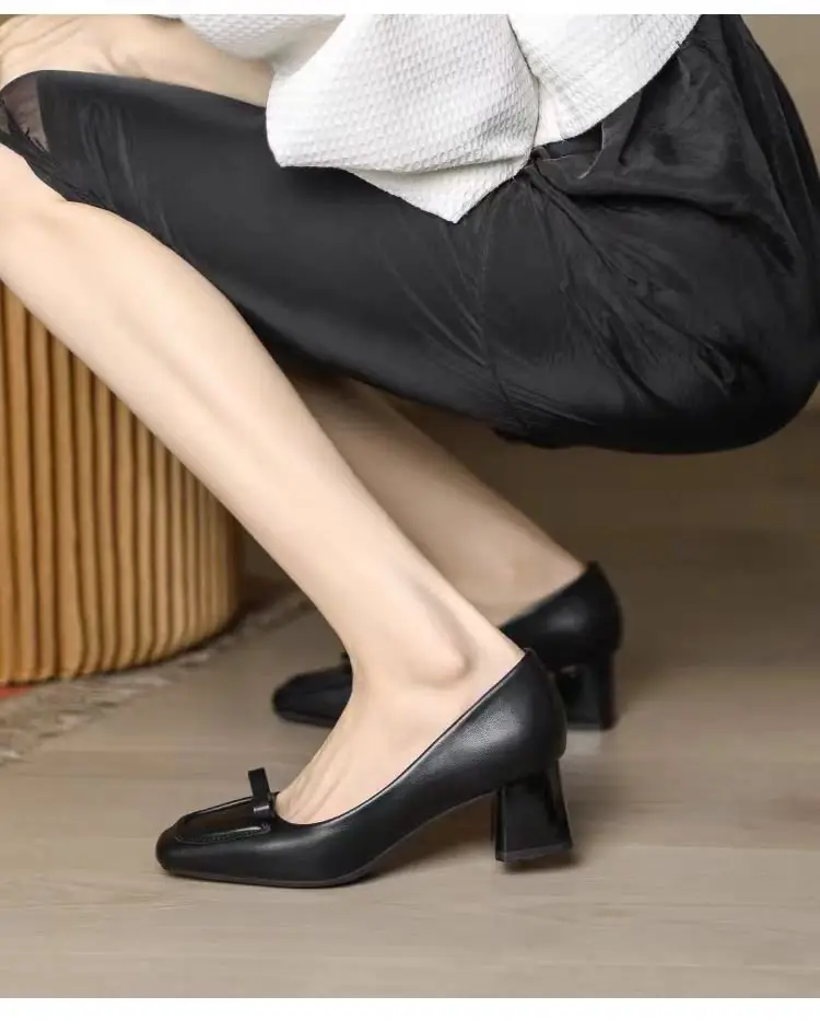 Women's Square Toe Heel Shoes Beige Retro 2024 — feature 12