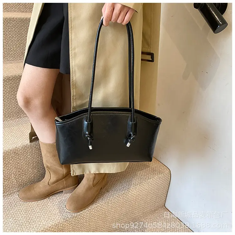 Elegant Black Retro Shoulder Bag for Women — feature 20