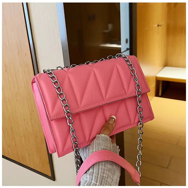 White Rhombic Chain Mini Crossbody Bag — feature 24