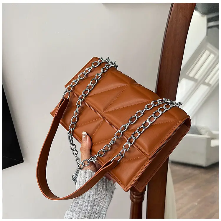 White Rhombic Chain Mini Crossbody Bag — feature 35