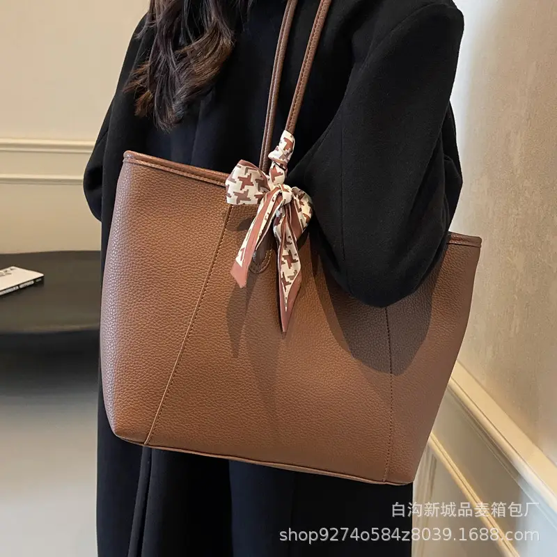Women's Brown PU Shoulder Bag with Bow Design - Image 7