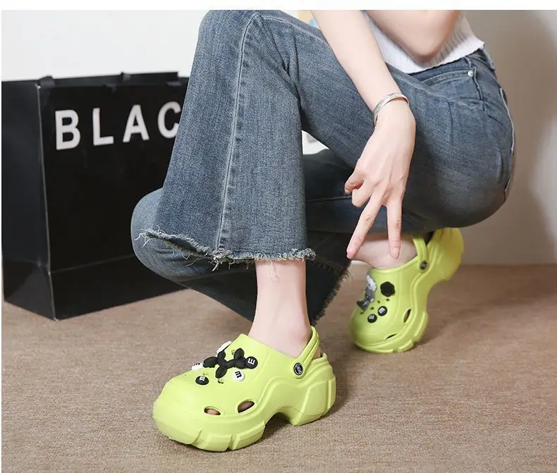Girls Cartoon Thick Sandals White Black Spring — feature 32