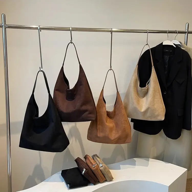 Women's Large Capacity Brown Tote Bag with Zipper Compartment - Image 7