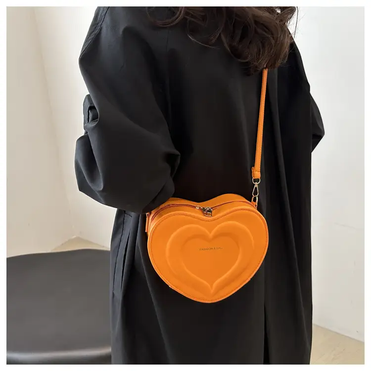 Pink Heart-Shaped Crossbody Bag for Women — feature 12