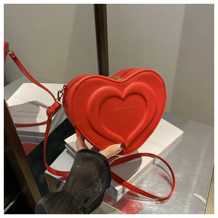 Peach Heart Shoulder Crossbody Bag 2024 — feature 25