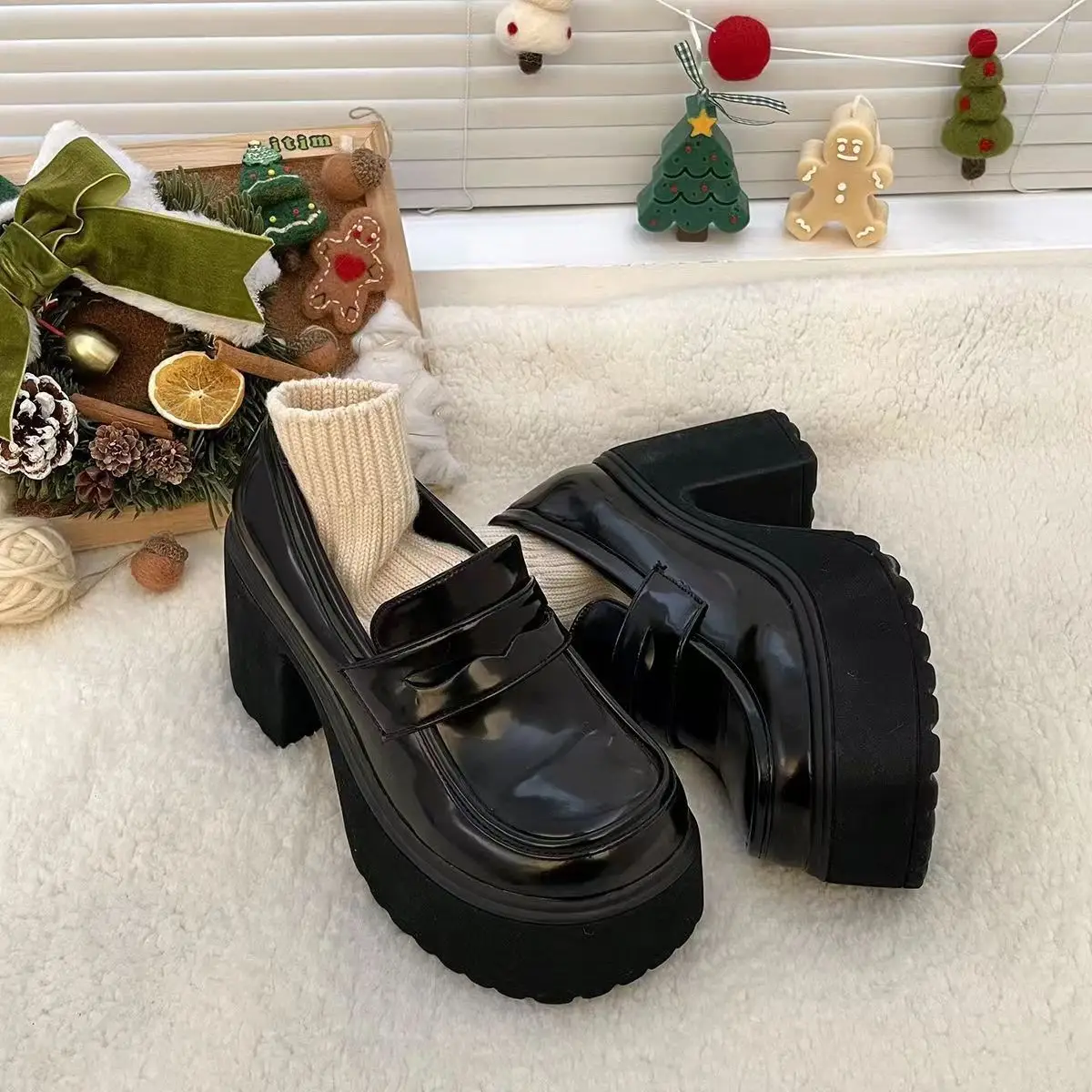 Black Thick Heel Women's Loafers 2025
