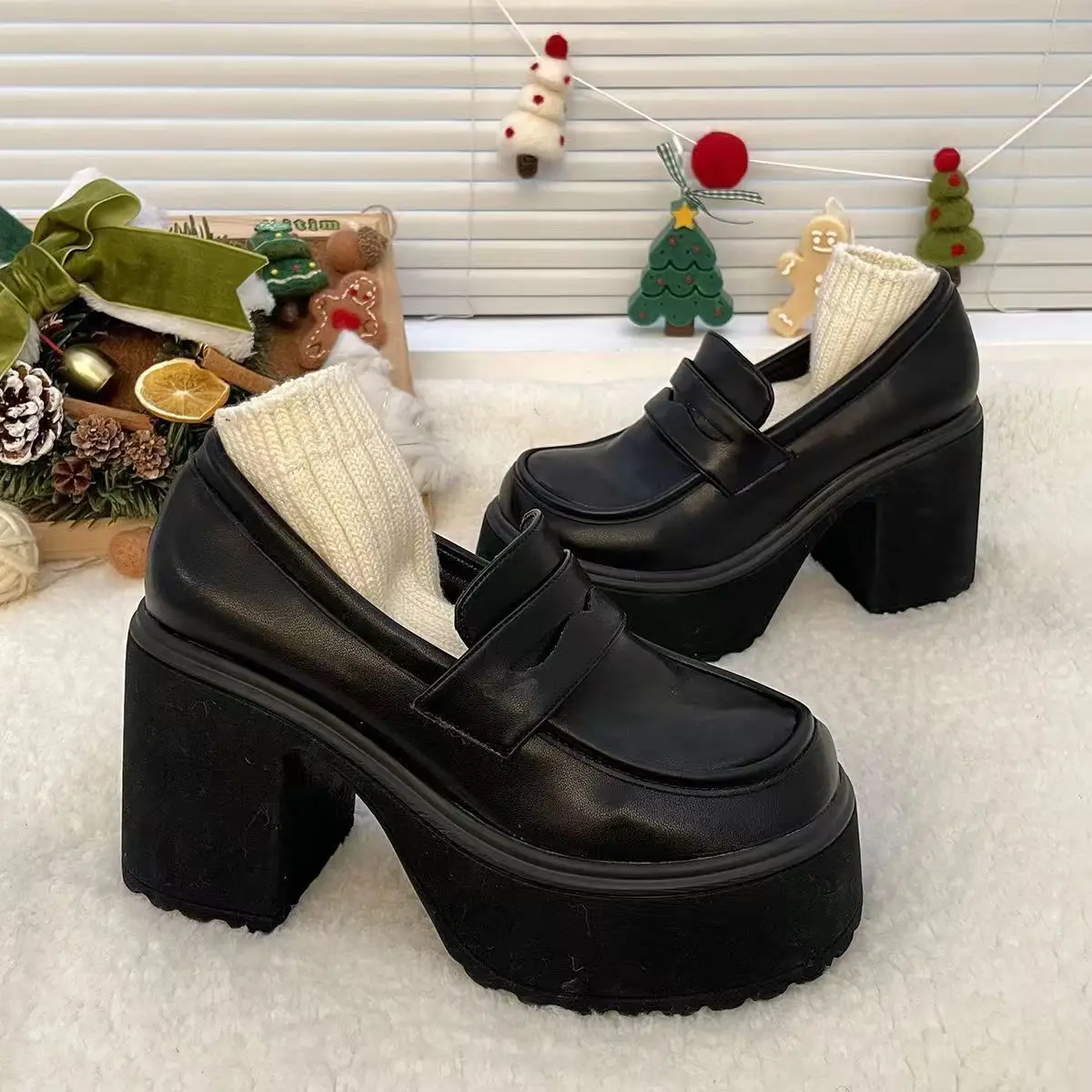 Black Thick Heel Women's Loafers 2025