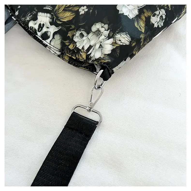 Skull Print Crossbody Bag for Women Large Capacity — feature 21