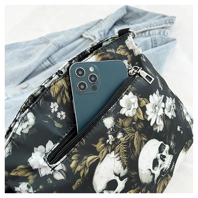 Skull Print Crossbody Bag for Women Large Capacity — feature 23