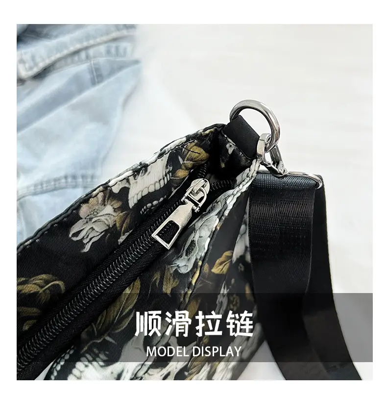 Skull Print Crossbody Bag for Women Large Capacity — feature 8