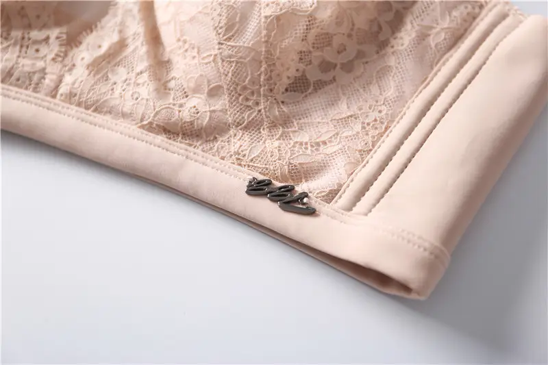 Wireless Lace Cup Bra for Large Busts — feature 23