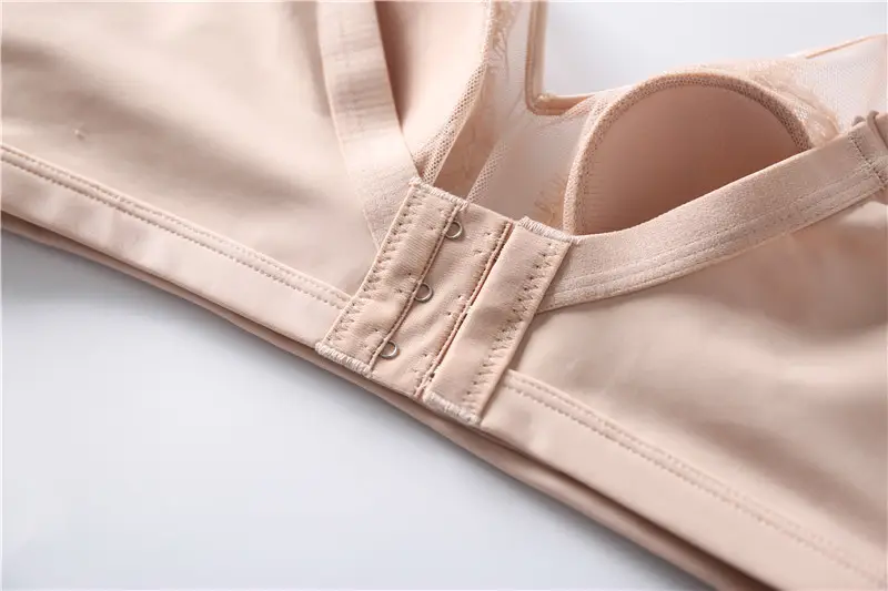 Wireless Lace Cup Bra for Large Busts — feature 24