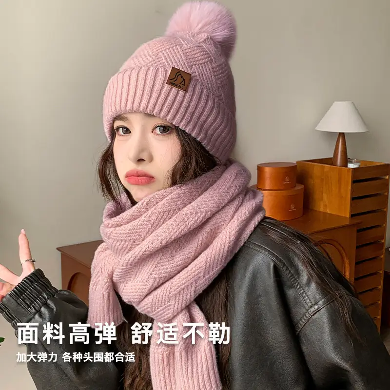 Ladies Winter Beige Knitted Hat & Scarf Set - Image 30