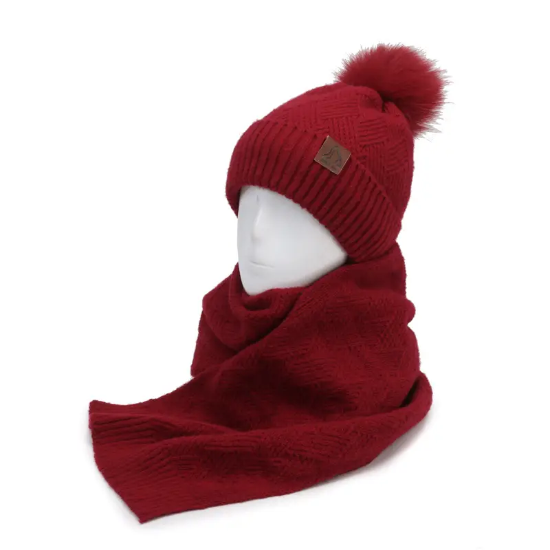 Ladies Winter Beige Knitted Hat & Scarf Set - Image 13