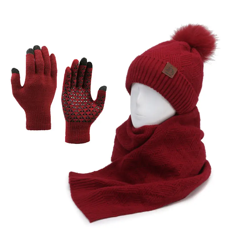 Ladies Winter Beige Knitted Hat & Scarf Set - Image 27