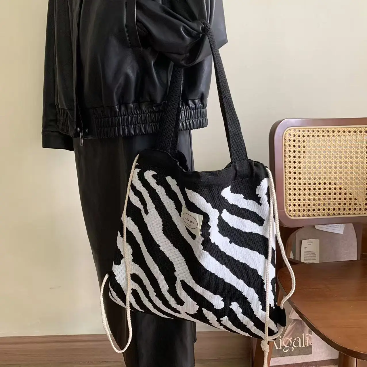Women's Striped Drawstring Flap Backpack Large Capacity — feature 22