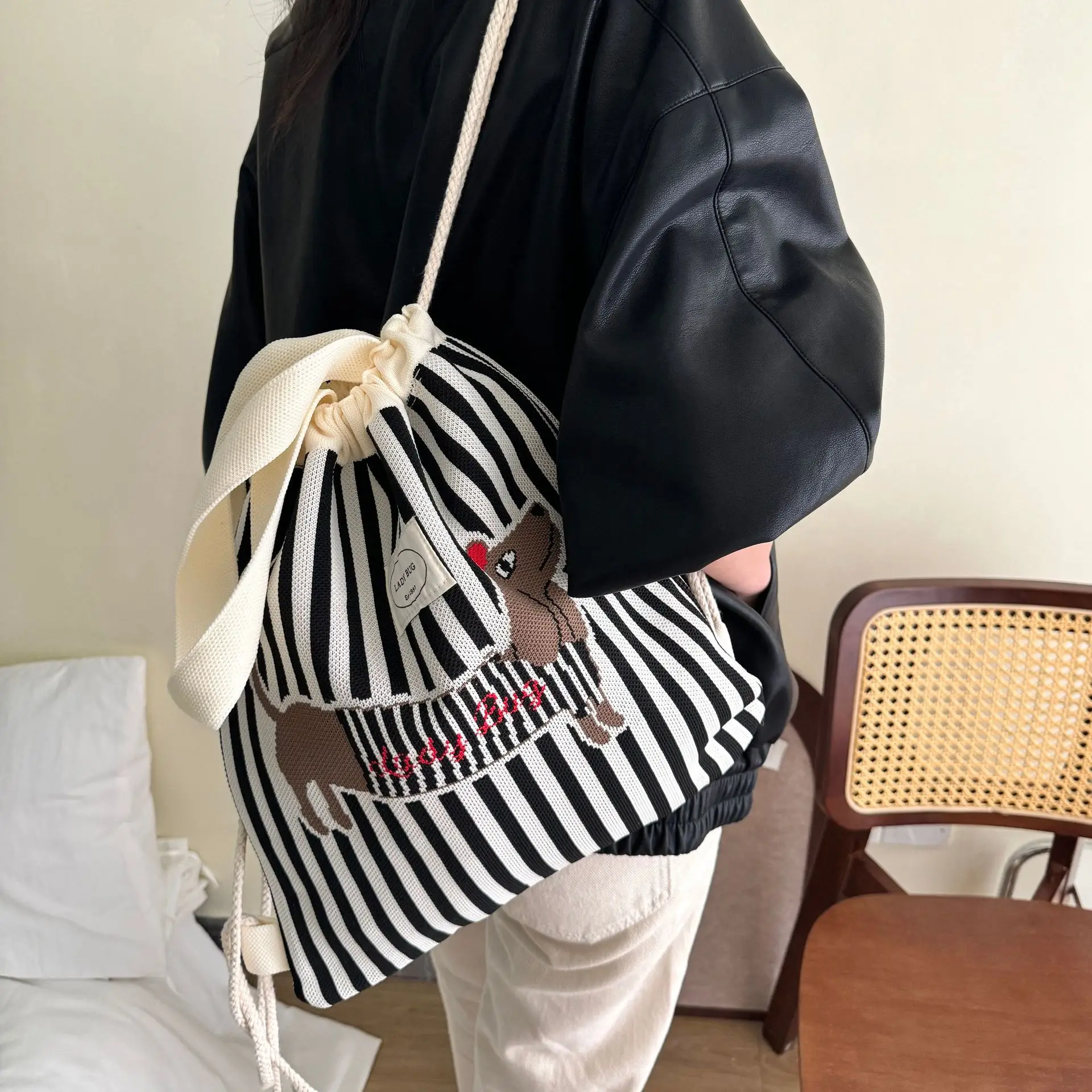Women's Striped Drawstring Flap Backpack Large Capacity — feature 4