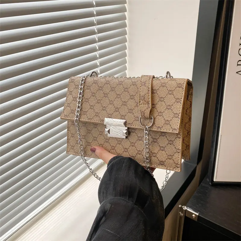 Retro GG Monogram Shoulder Bag for Women 2024 - Image 4