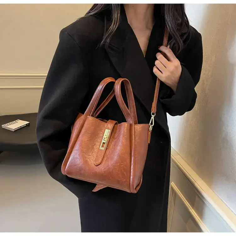 Black Leather Bucket Bag for Women 2024 — feature 27