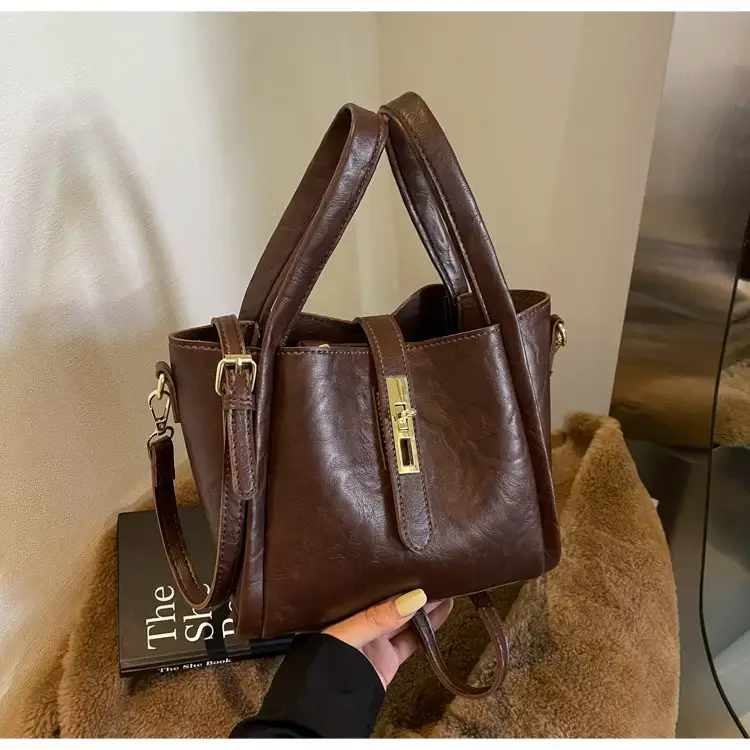 Black Leather Bucket Bag for Women 2024 — feature 40