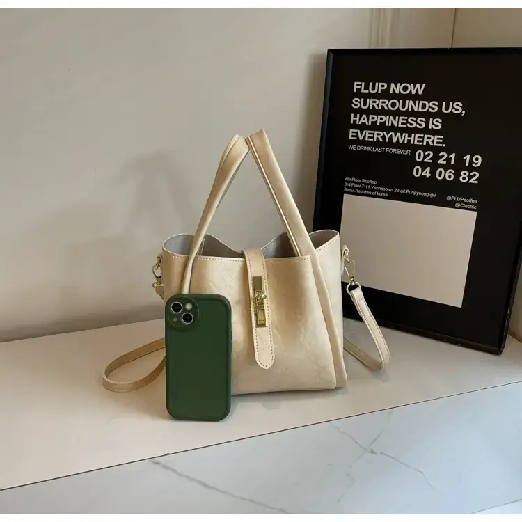 Black Leather Bucket Bag for Women 2024 — feature 47