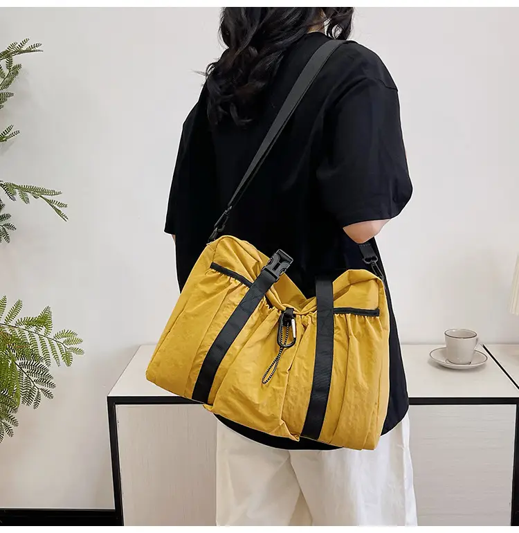 Large Capacity Casual Travel Tote Bag Lightweight Nylon Drawstring Shoulder Crossbody Bag — feature 34