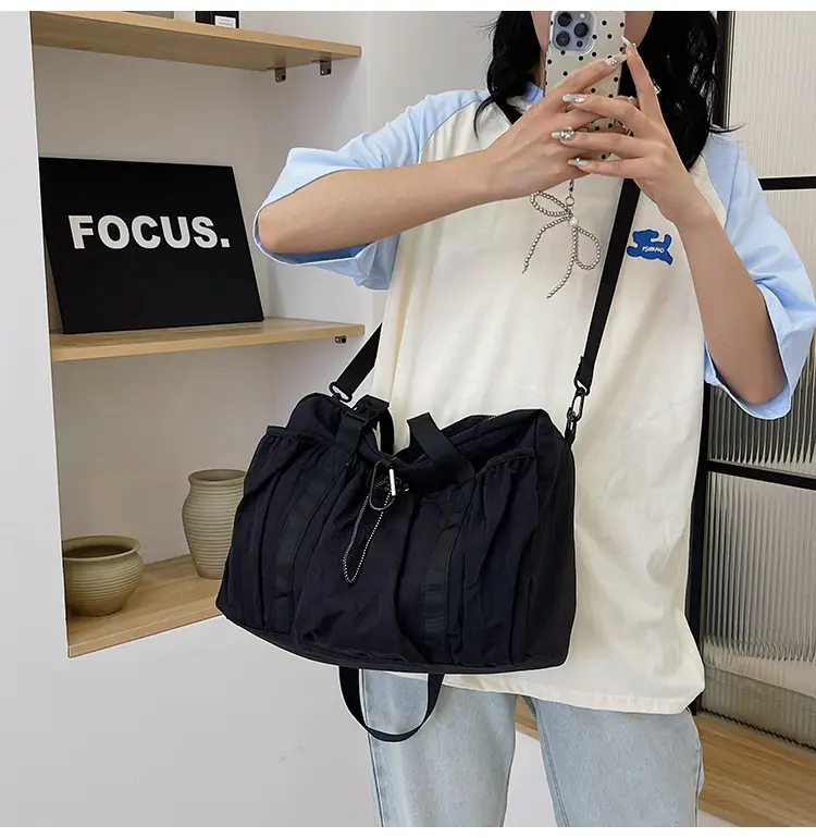 Large Capacity Casual Travel Tote Bag Lightweight Nylon Drawstring Shoulder Crossbody Bag — feature 42