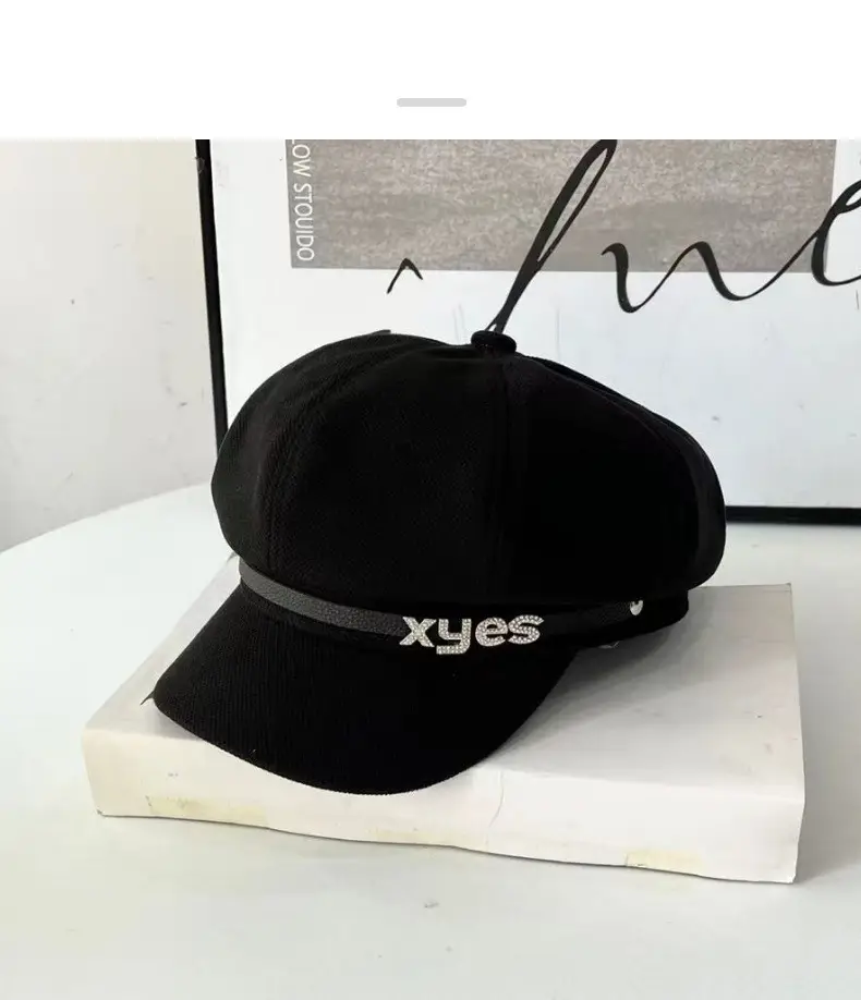 British Vintage Cap with Letter Belt & Rhinestone Buckle — feature 18