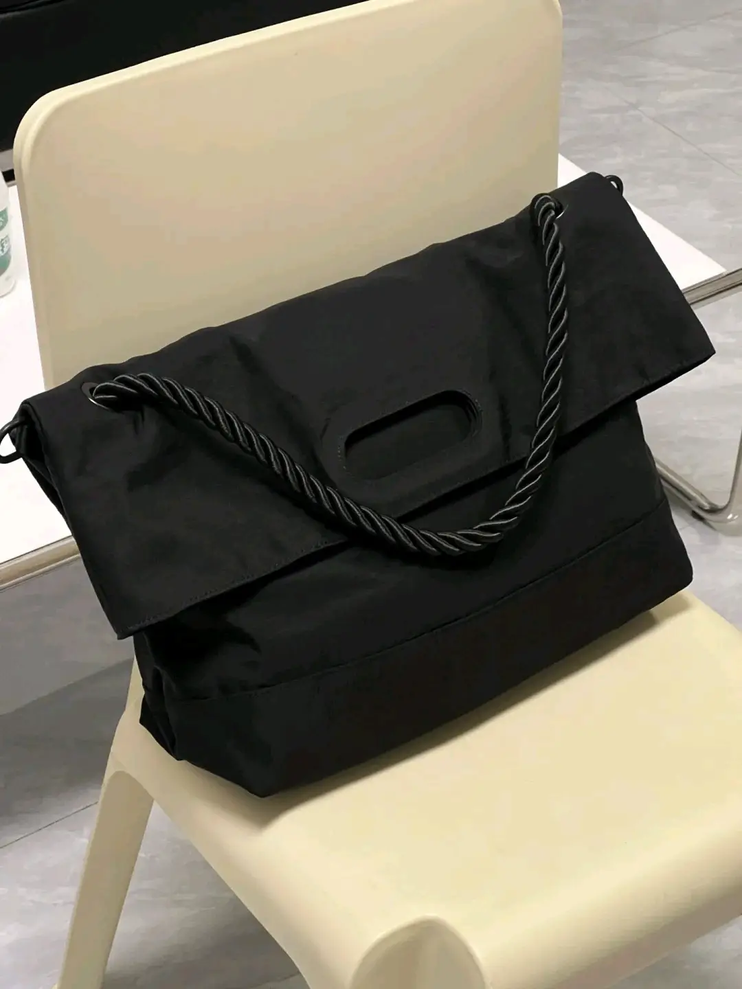 Black Korean Style Shoulder Crossbody Bag for Women — feature 5