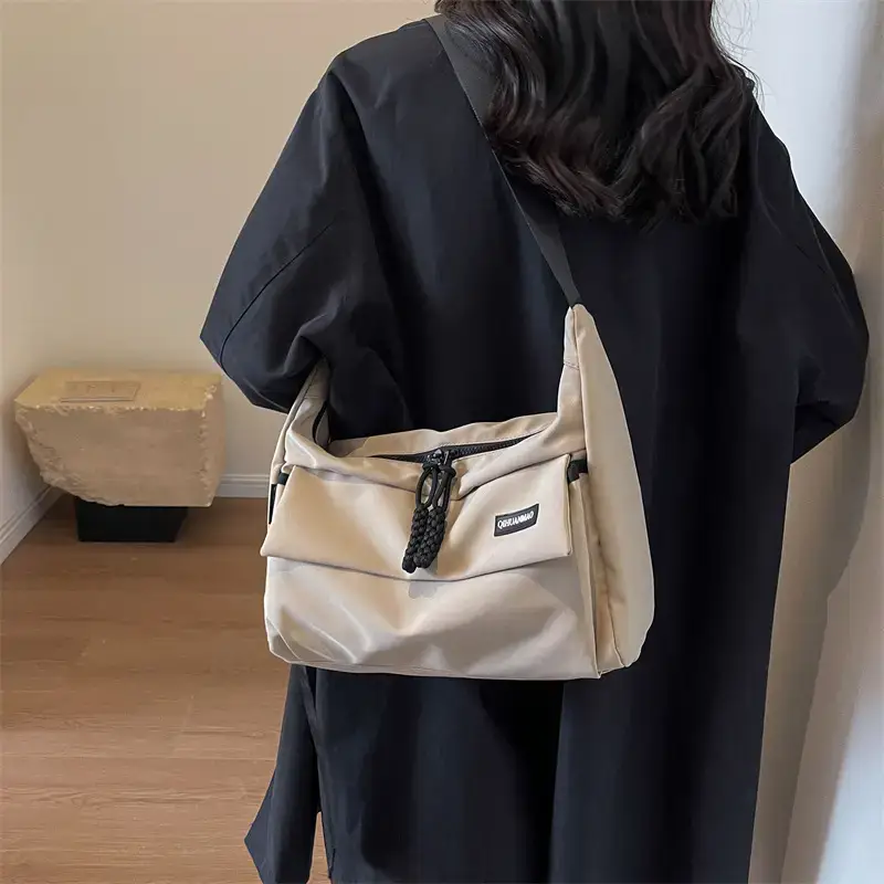 2024 Japanese Style Casual Shoulder Bag Ruiying Messenger Bag - Image 6