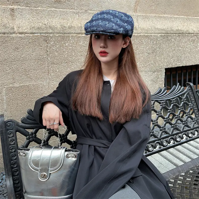 Women Duck Tongue Forward Hat Retro Japanese Style — feature 10