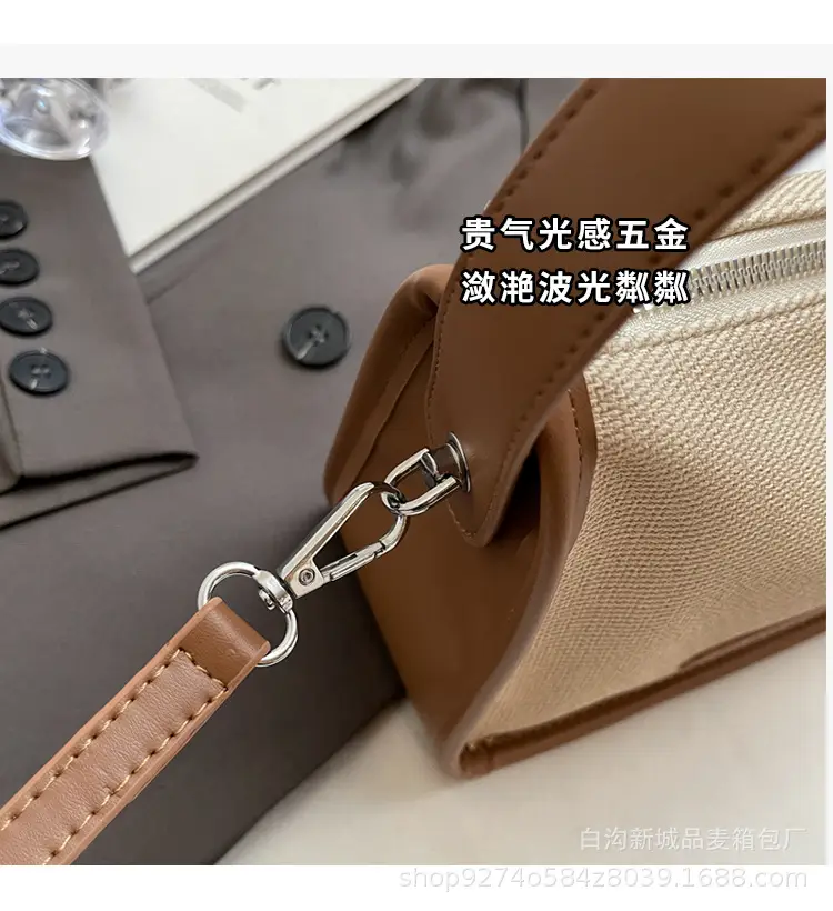 Women's Small Crossbody Bag Tan Leather 2024 — feature 4