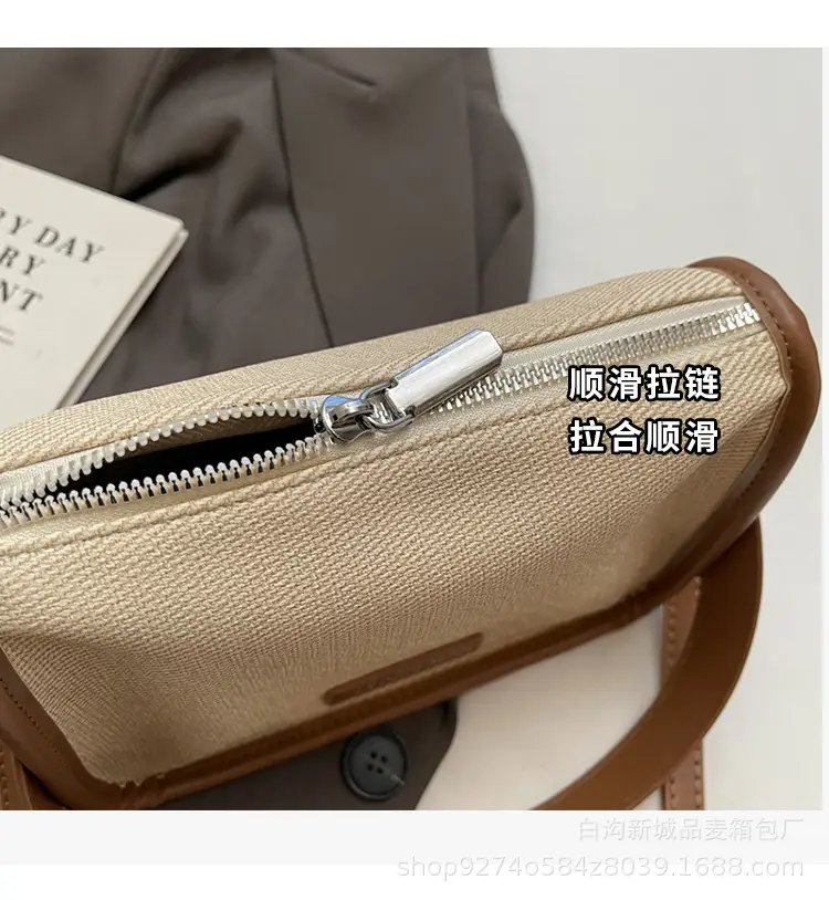Women's Small Crossbody Bag Tan Leather 2024 — feature 5