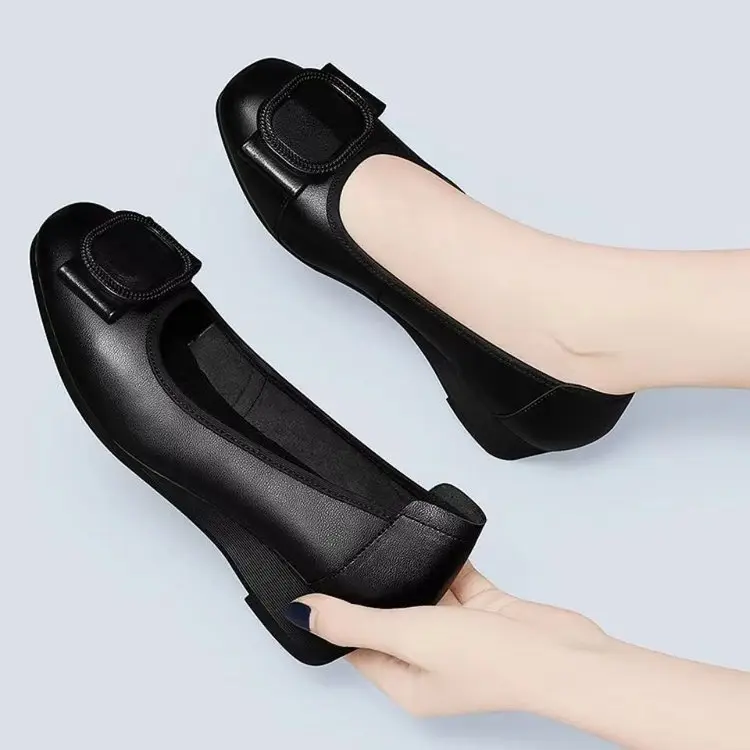 Women Black Wedge Leather Flat Shoes 2024 — feature 5