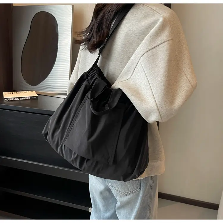 Waterproof Nylon Shoulder Bag Women Large Capacity — feature 38