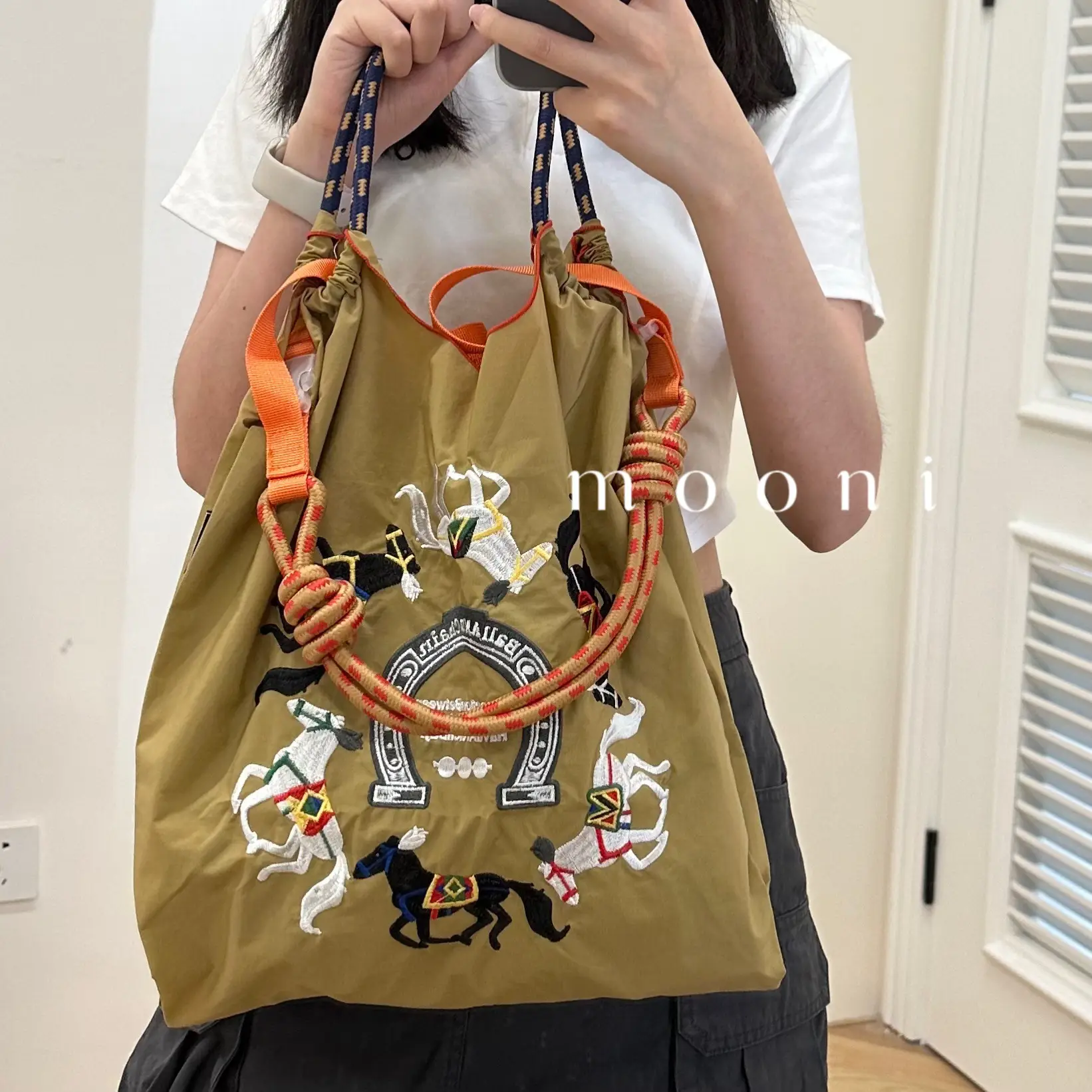 Japanese Embroidered Blue Shoulder Bag for Women — feature 10