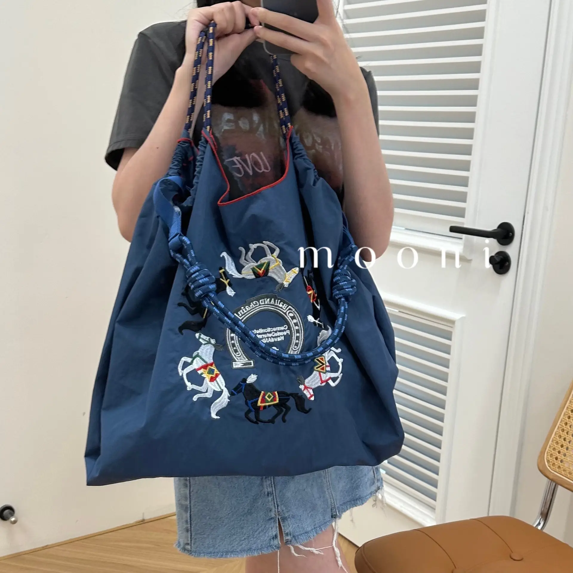 Japanese Embroidered Blue Shoulder Bag for Women — feature 13