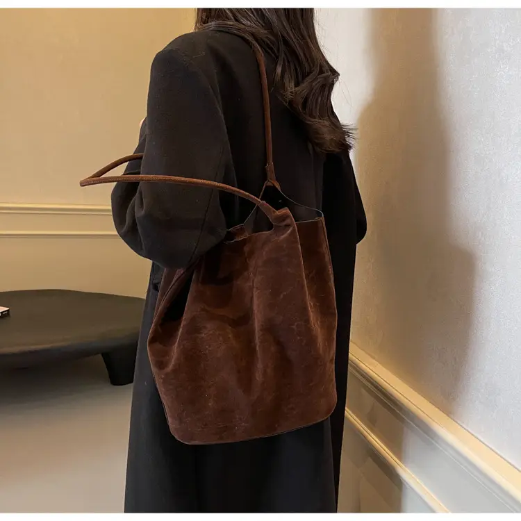2026 Vintage Suede Shoulder Bag Large Capacity Women — feature 16