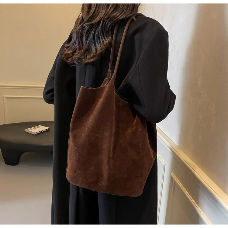 2026 Vintage Suede Shoulder Bag Large Capacity Women — feature 2