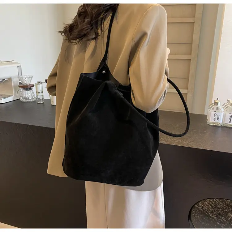 2026 Vintage Suede Shoulder Bag Large Capacity Women — feature 33