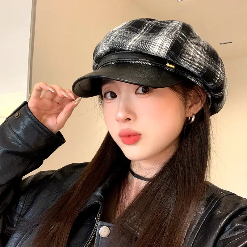 Winter Plaid Duckbill Cap for Women 54-60cm — feature 6