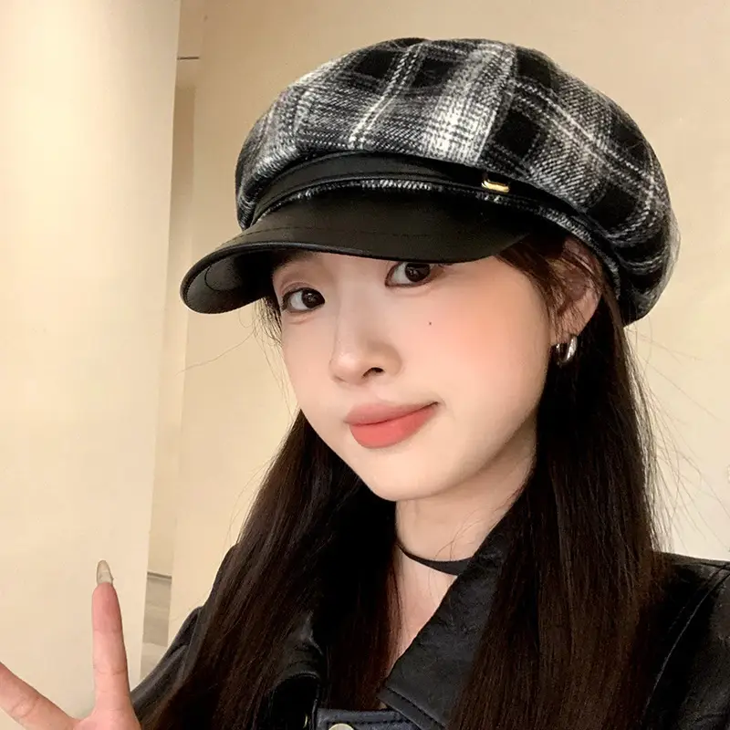 Winter Plaid Duckbill Cap for Women 54-60cm — feature 8