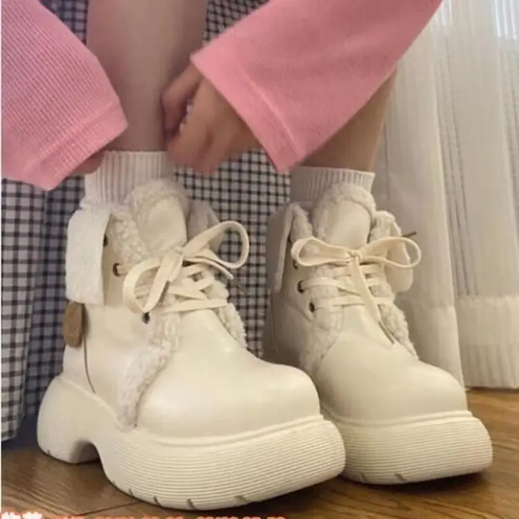 Women's Fleece-Lined Winter Boots Cream White - Image 4