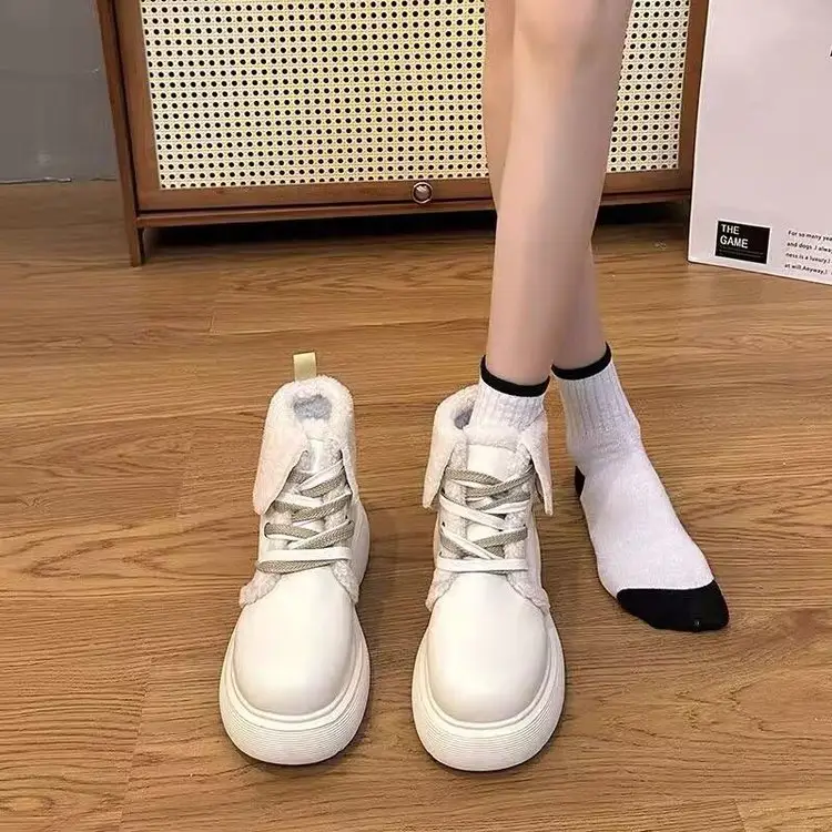 Women's Fleece-Lined Winter Boots Cream White — feature 12