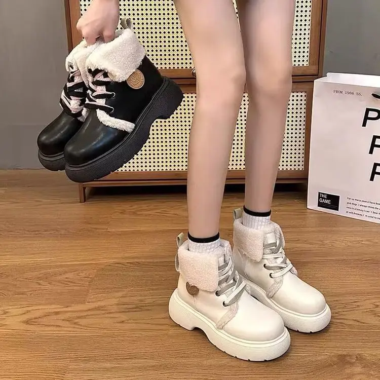 Women's Fleece-Lined Winter Boots Cream White — feature 9